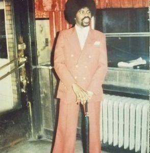 Meet your Posher, Johnny